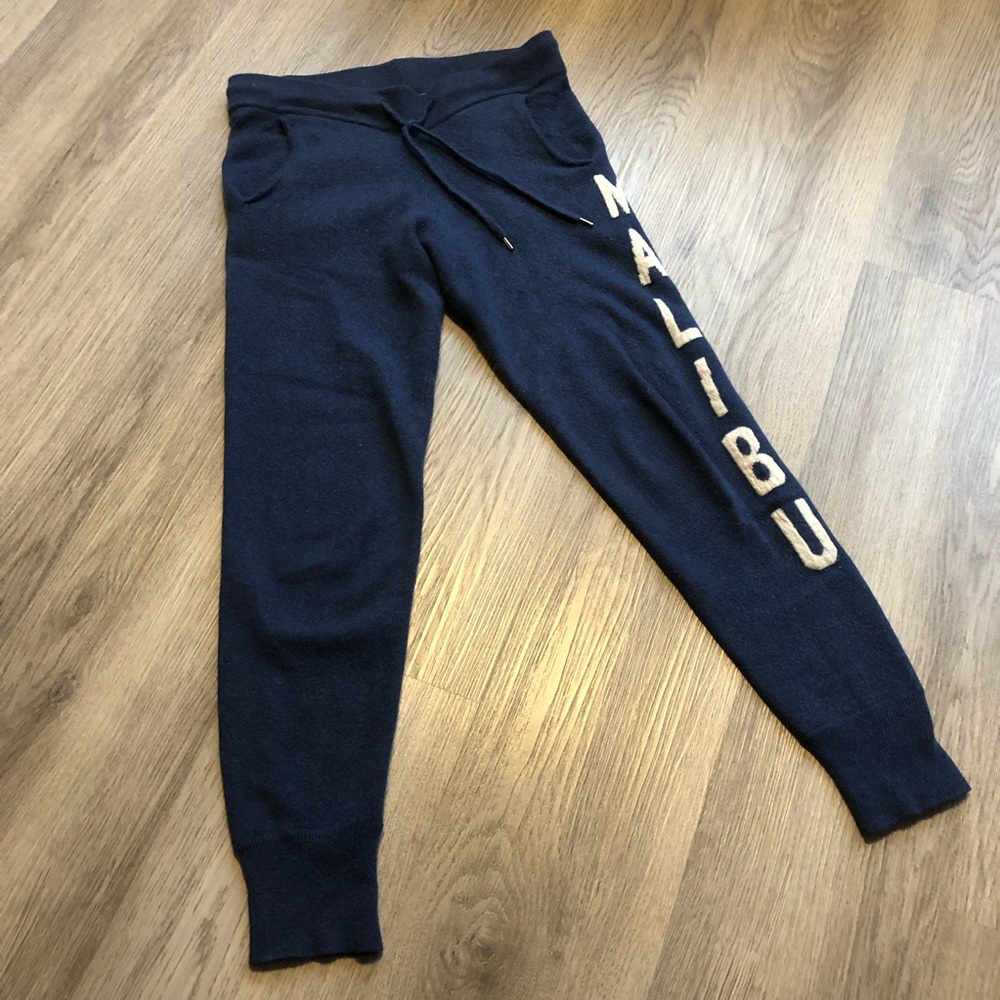 360Cashmere Women’s Blue Pants Joggers with pockets Lounge Basics Malibu